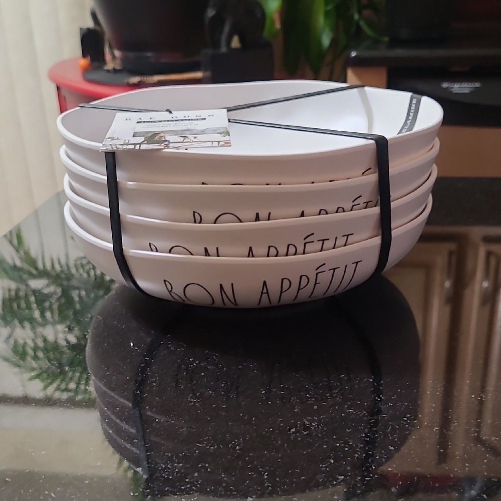 Rae Dunn Dinner Bowl Set
